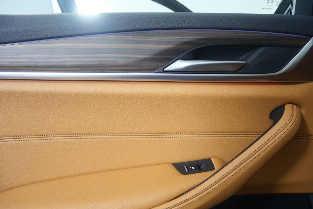 Certified 2023 BMW 530i RWD image 13