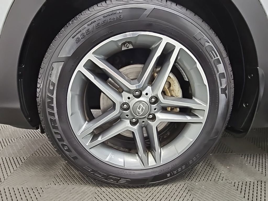 Used 2019 Hyundai Santa Fe XL image 46