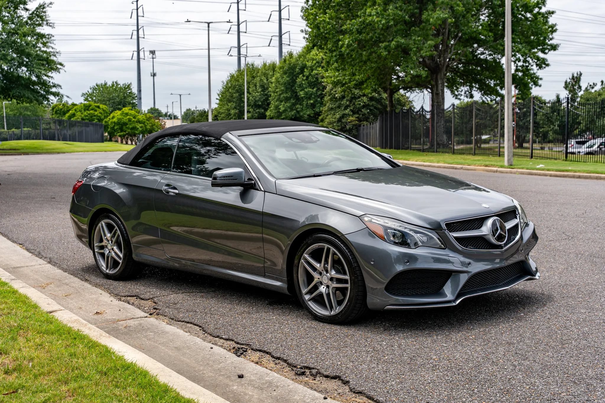 Used 2017 Mercedes-Benz E 400 Cabriolet w/ Premium 3 Package image 2