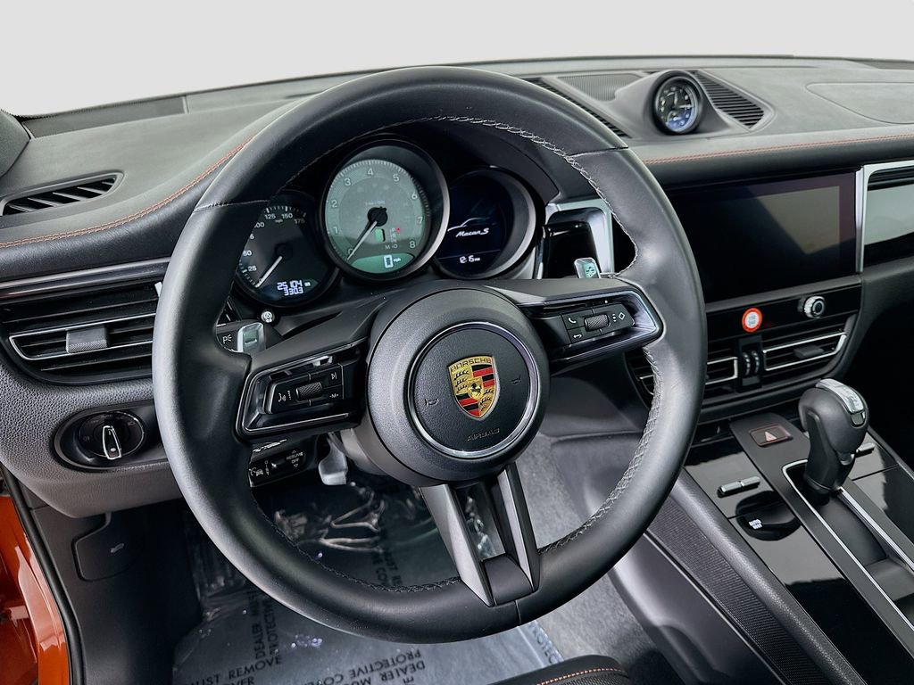 Used 2023 Porsche Macan S image 12