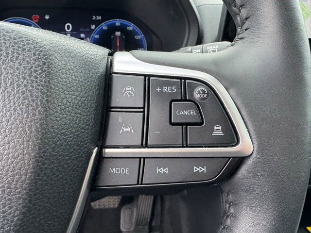 Used 2024 Toyota Grand Highlander Limited image 17