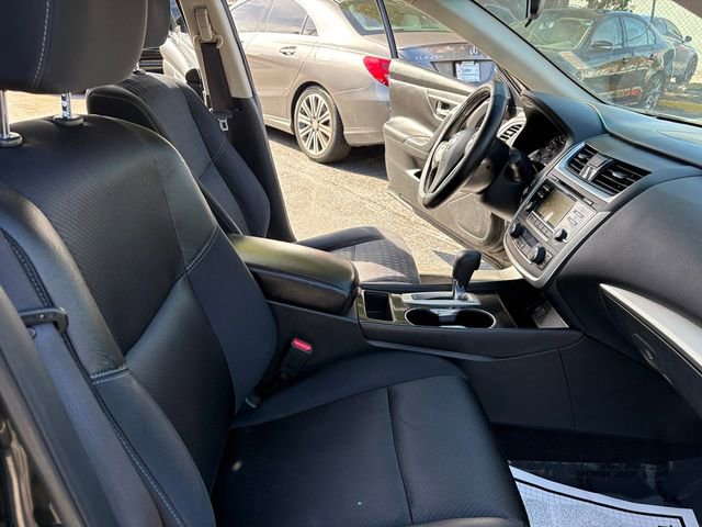 Used 2017 Nissan Altima 2.5 SV image 18