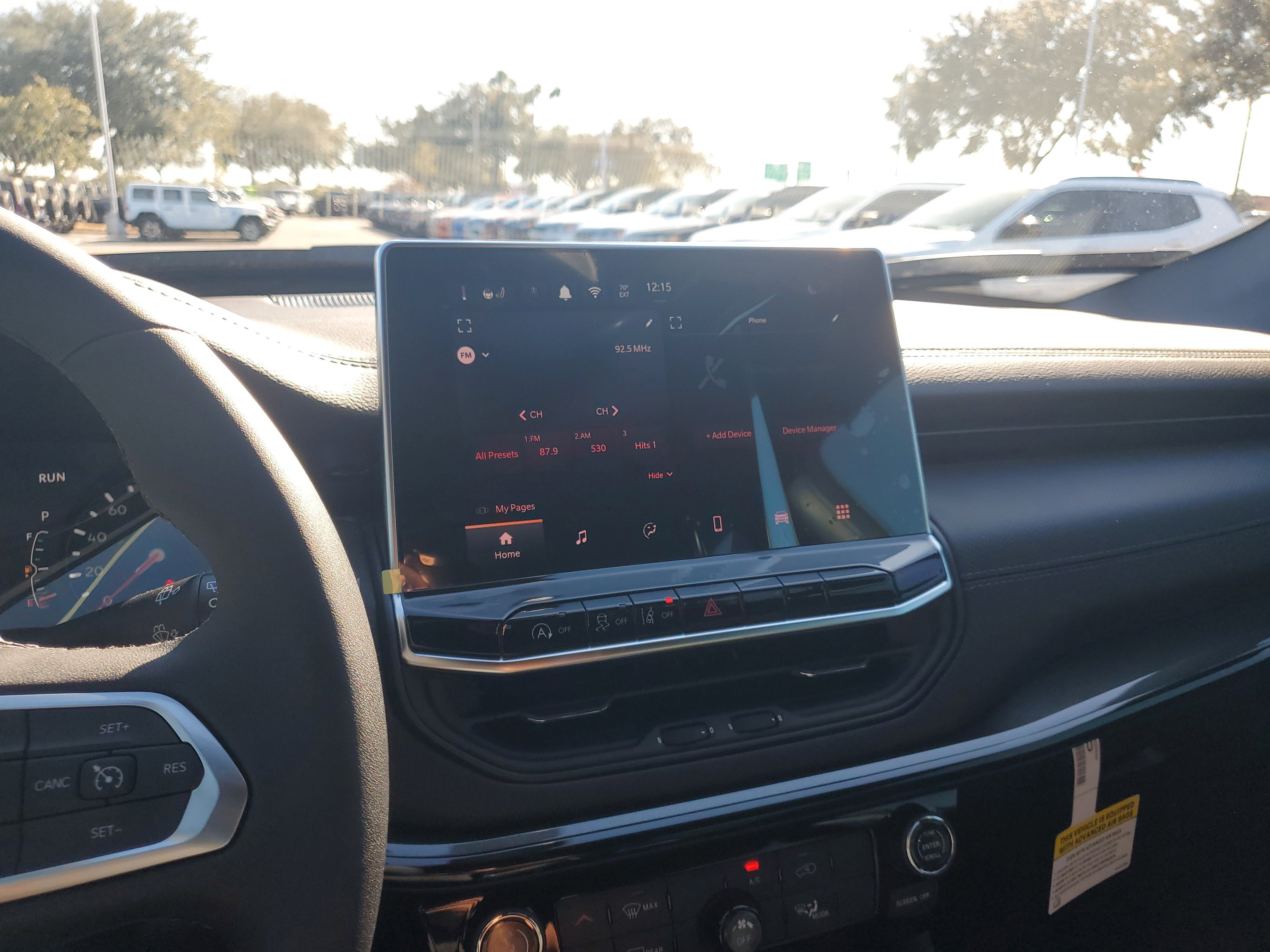 New 2026 Jeep Compass Latitude image 15