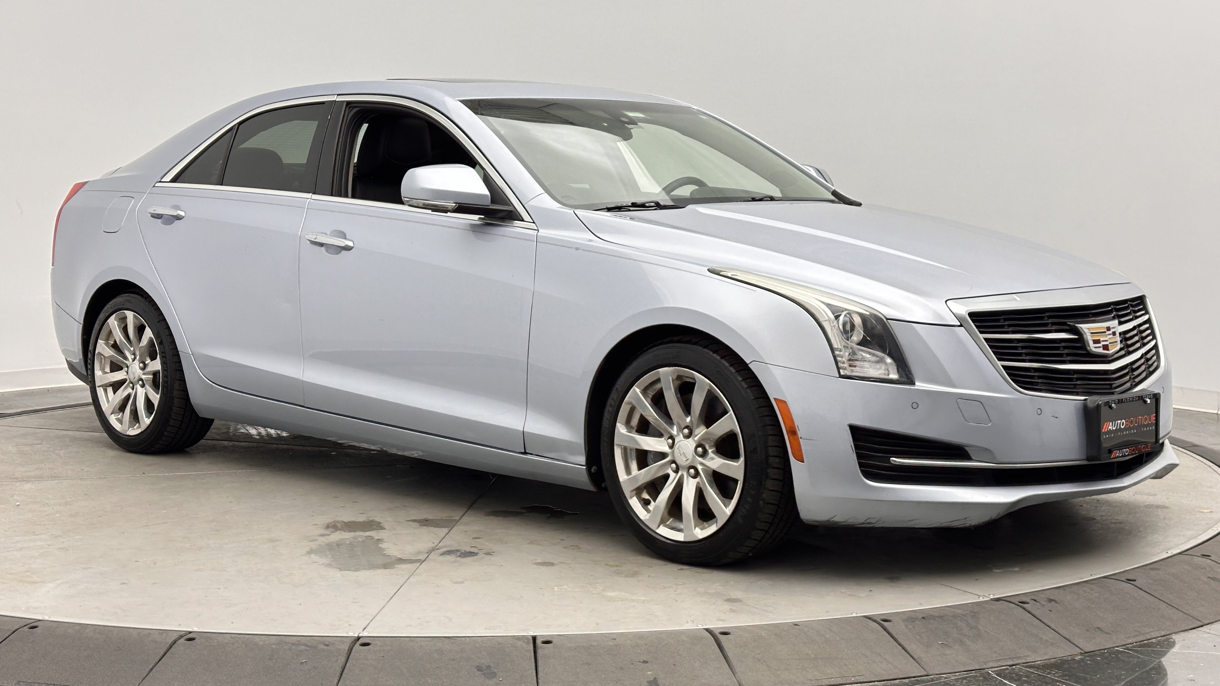 Used 2017 Cadillac ATS Luxury RWD image 3