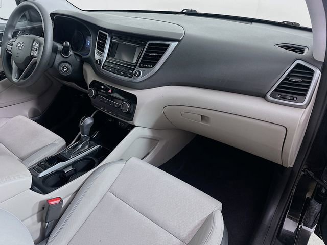 Used 2018 Hyundai Tucson SE AWD/4WD image 30