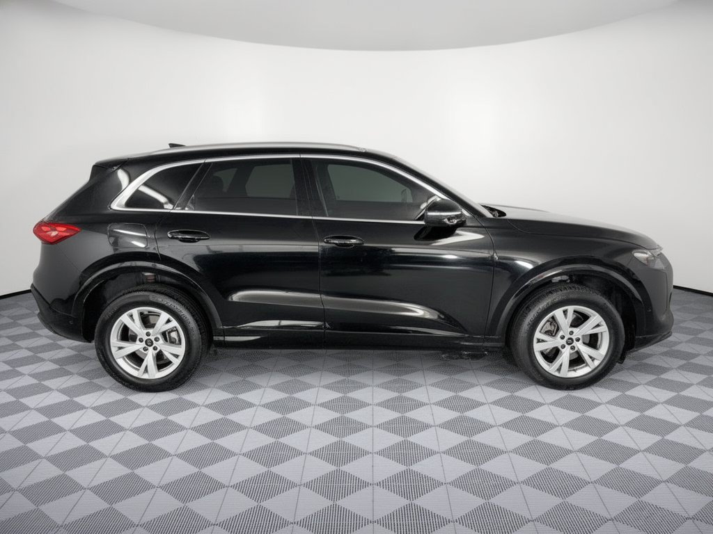 Certified 2025 Audi Q5 Premium w/ Convenience Package AWD/4WD image 8