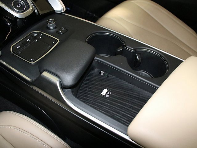 Certified 2025 Acura TLX w/ Technology Package image 21