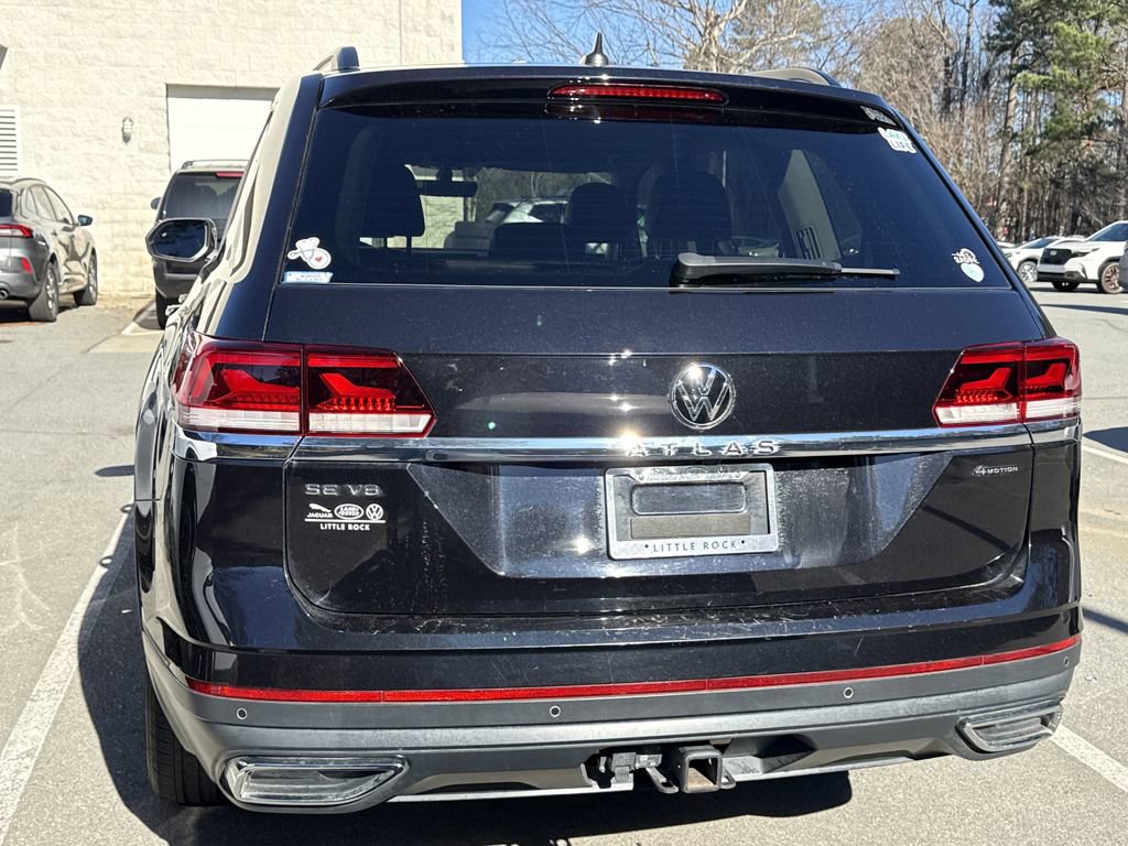 Used 2023 Volkswagen Atlas SE w/ Black Wheel Package image 5