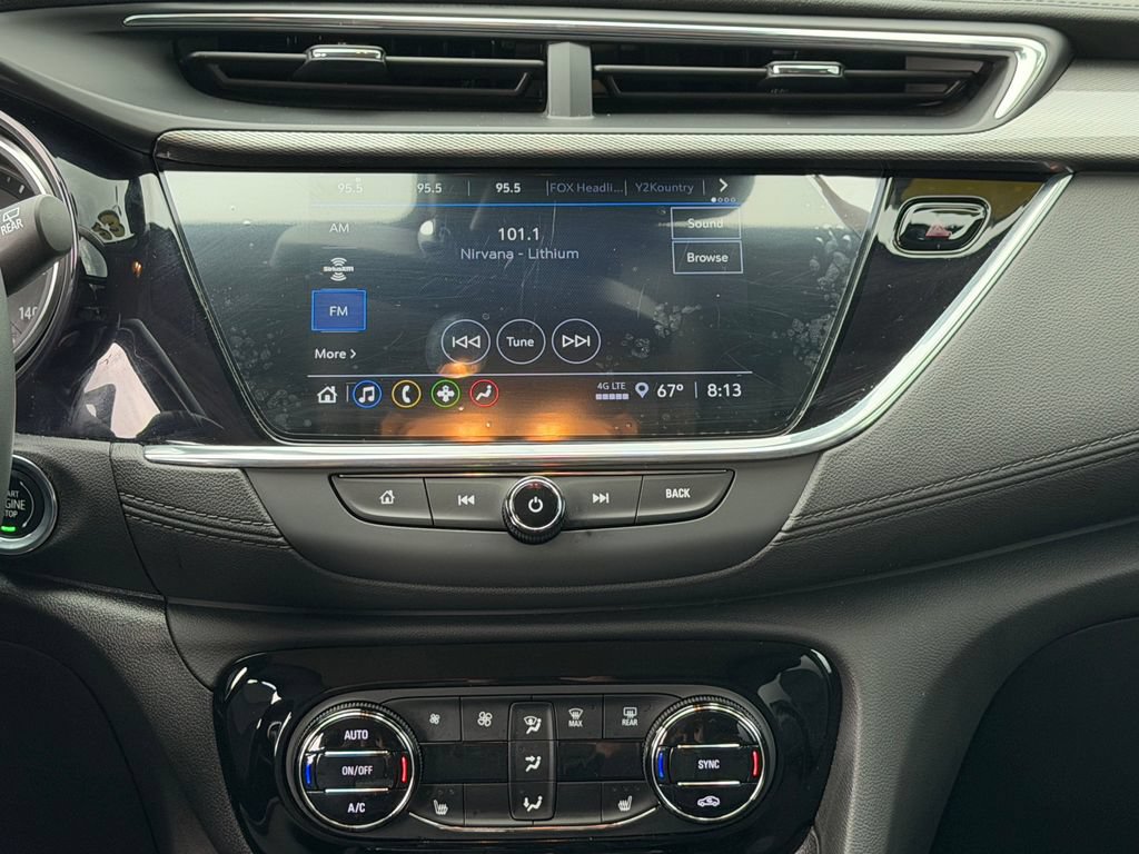 Used 2023 Buick Encore GX Select w/ Sport Touring Package FWD image 28