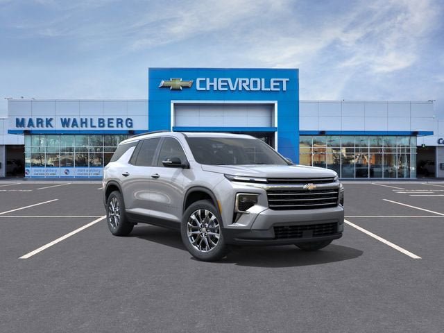 New 2026 Chevrolet Traverse LT w/ Sun and Wheel Package