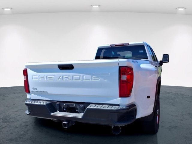 Used 2024 Chevrolet Silverado 3500 W/T AWD/4WD image 18