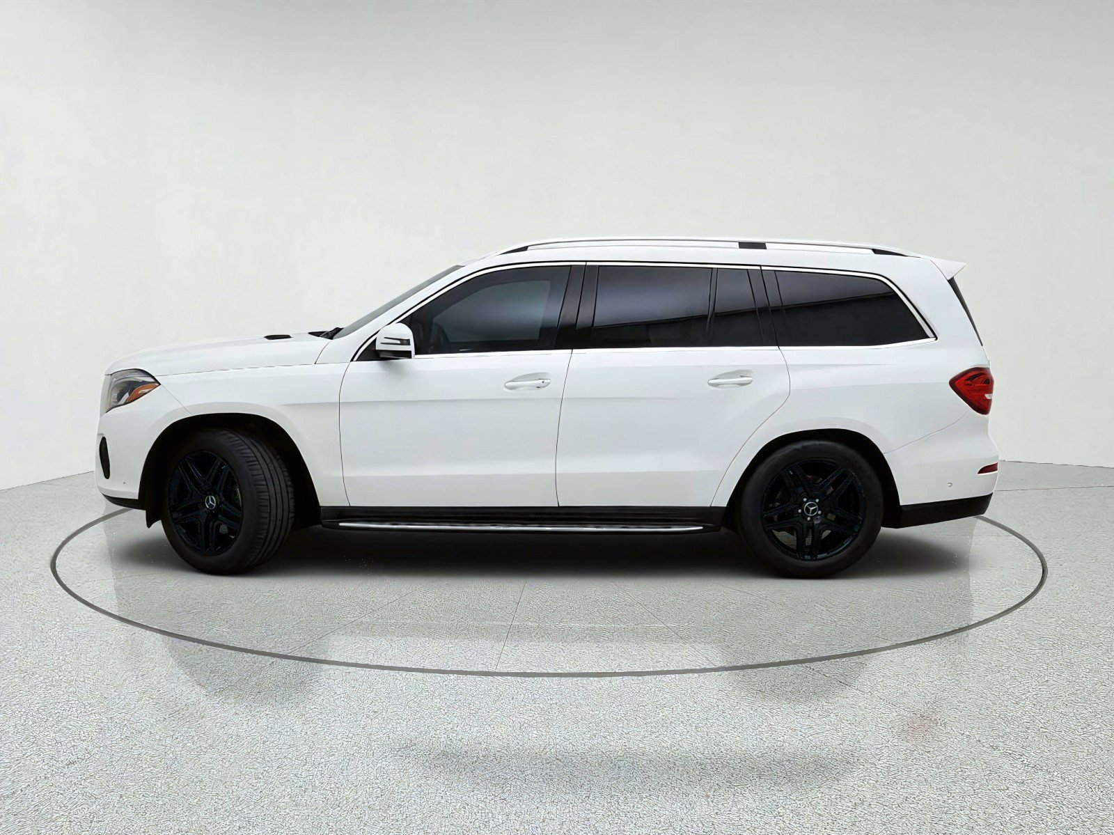 Used 2019 Mercedes-Benz GLS 450 4MATIC image 14