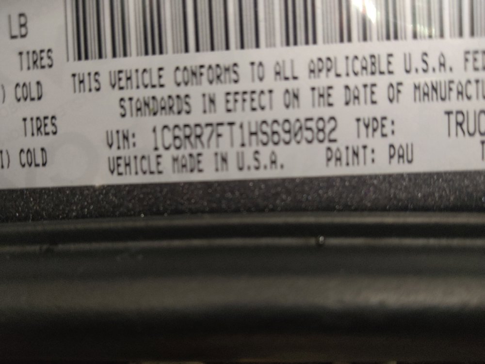 Used 2017 RAM 1500 Express w/ Express Value Package AWD/4WD image 33