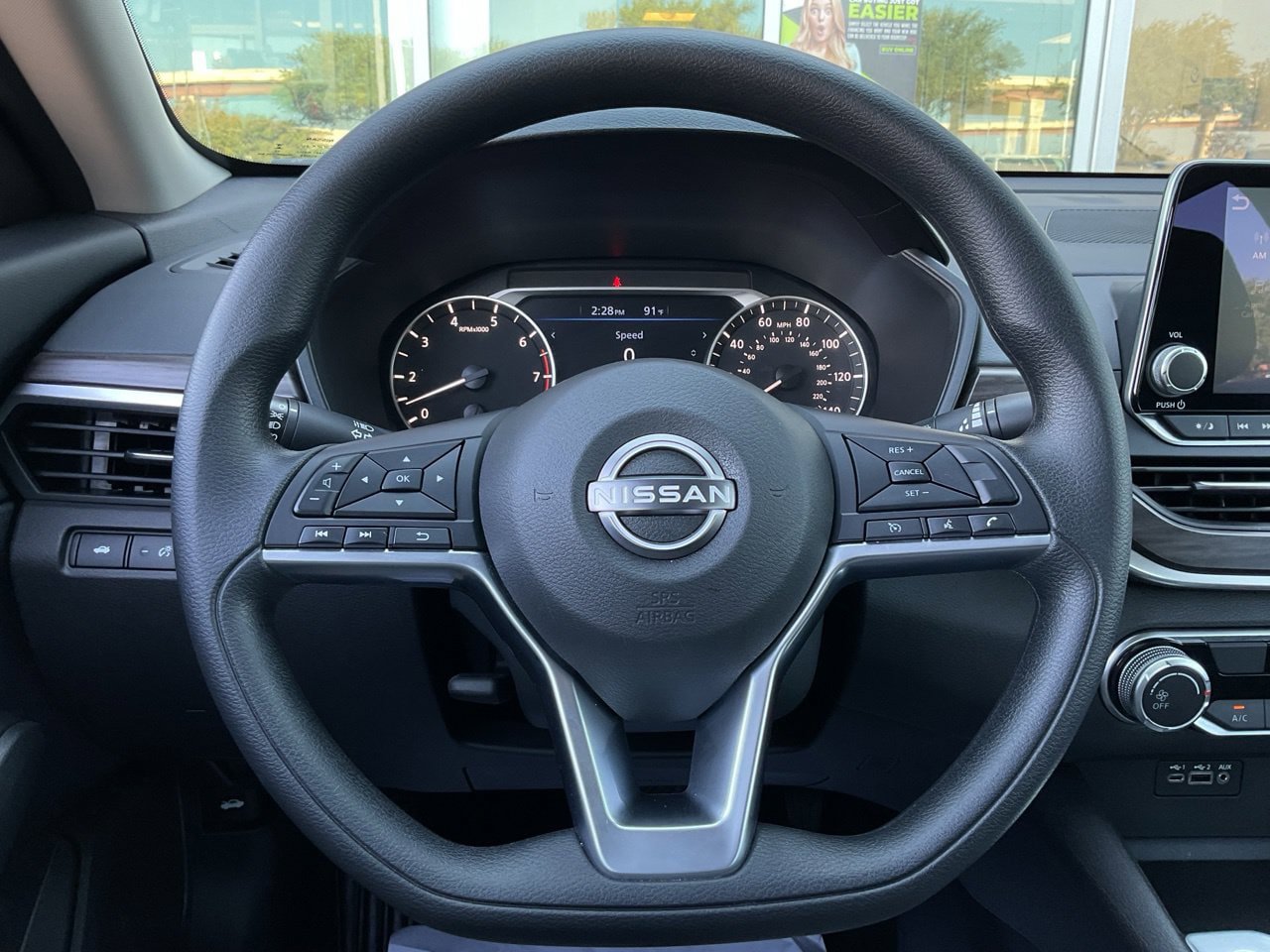 Used 2025 Nissan Altima 2.5 SV FWD image 29