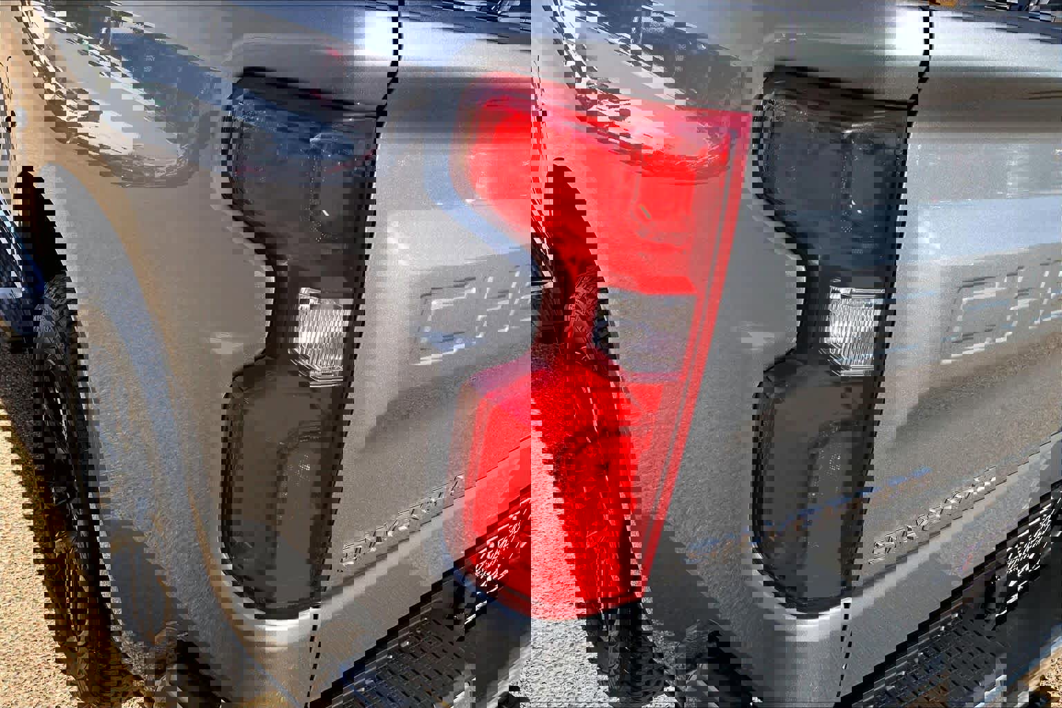 Used 2023 Chevrolet Silverado 1500 RST image 32