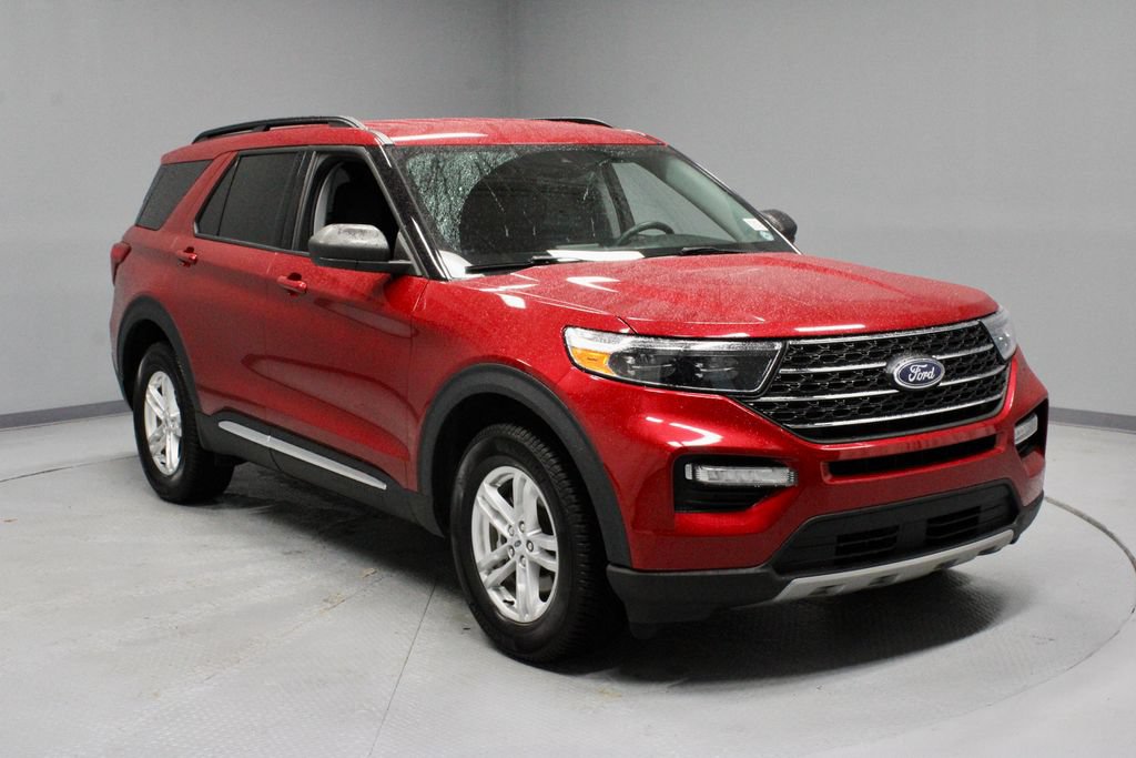 Certified 2023 Ford Explorer XLT w/ Equipment Group 202A