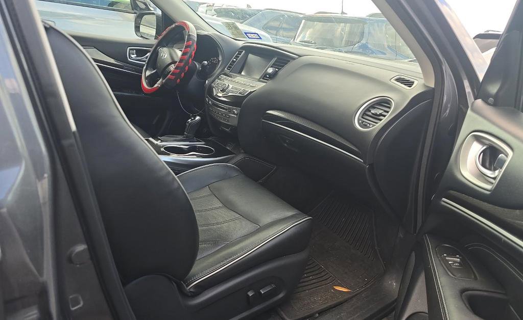 Used 2020 INFINITI QX60 Luxe w/ Essential Package FWD image 15