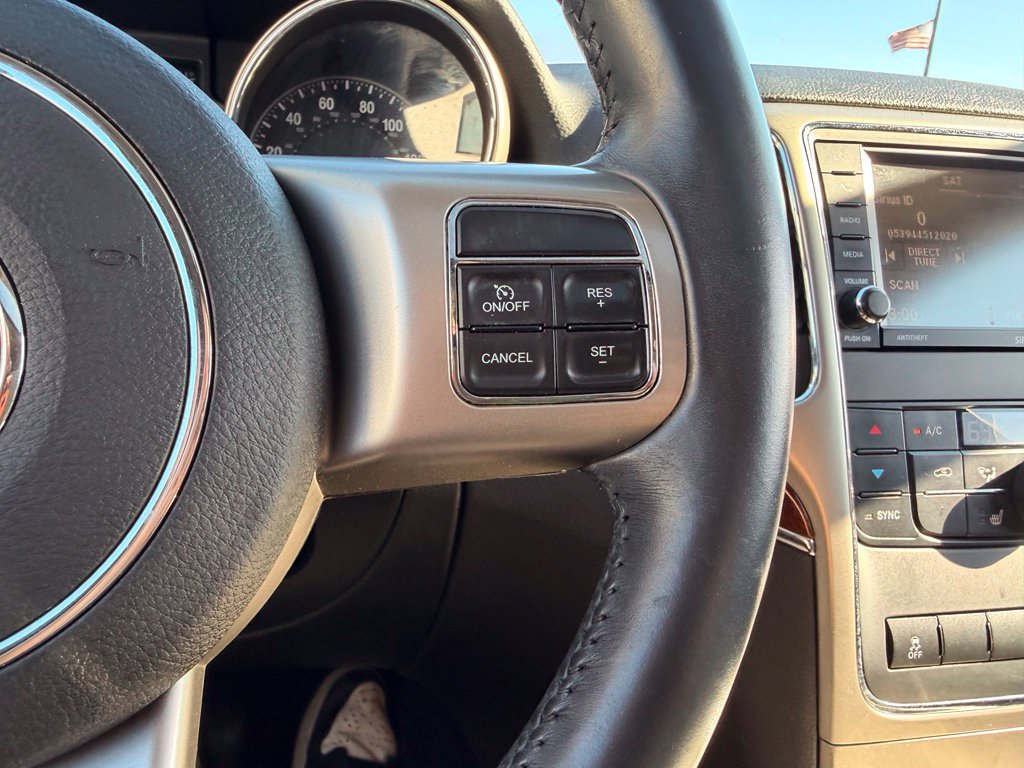 Used 2013 Jeep Grand Cherokee Limited AWD/4WD image 39