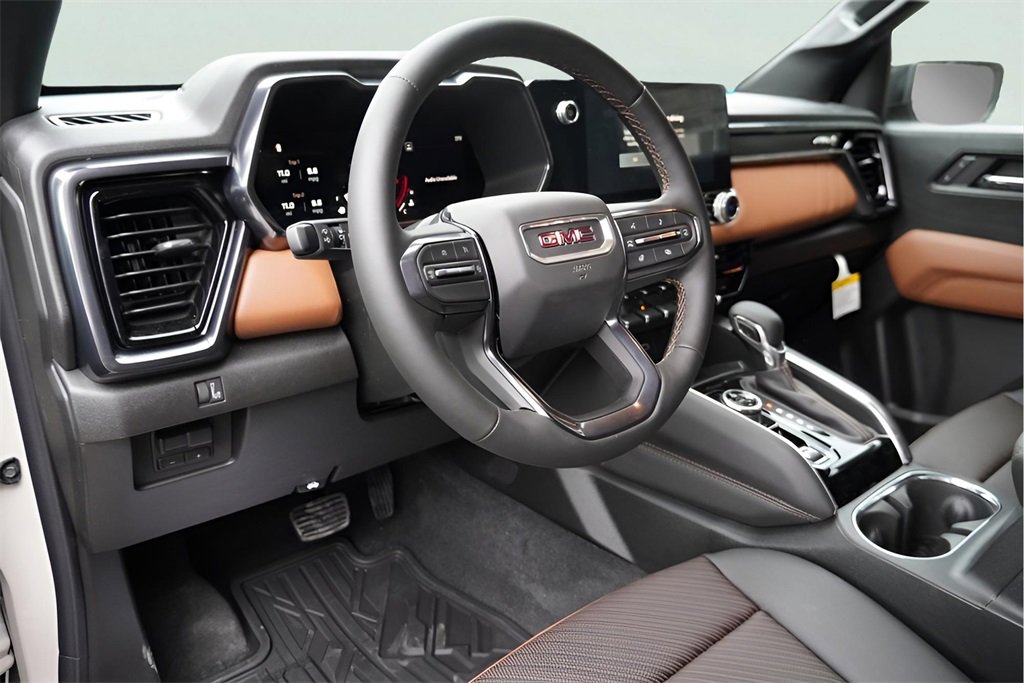 New 2026 GMC Canyon AT4 w/ Technology Plus Package image 10