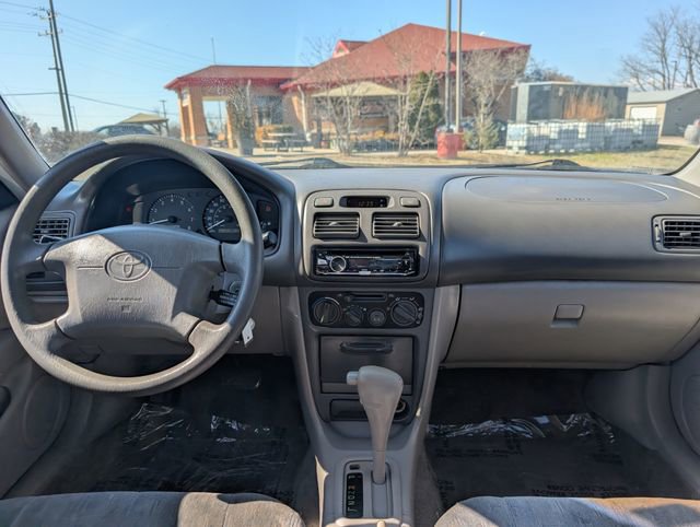Used 2000 Toyota Corolla image 14