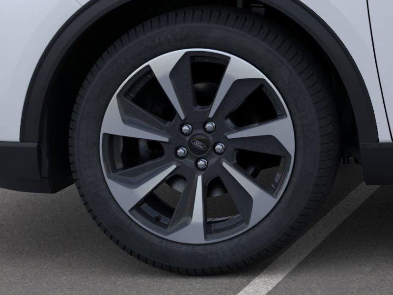 New 2024 Ford Escape Platinum w/ Class II Trailer Tow Package image 19