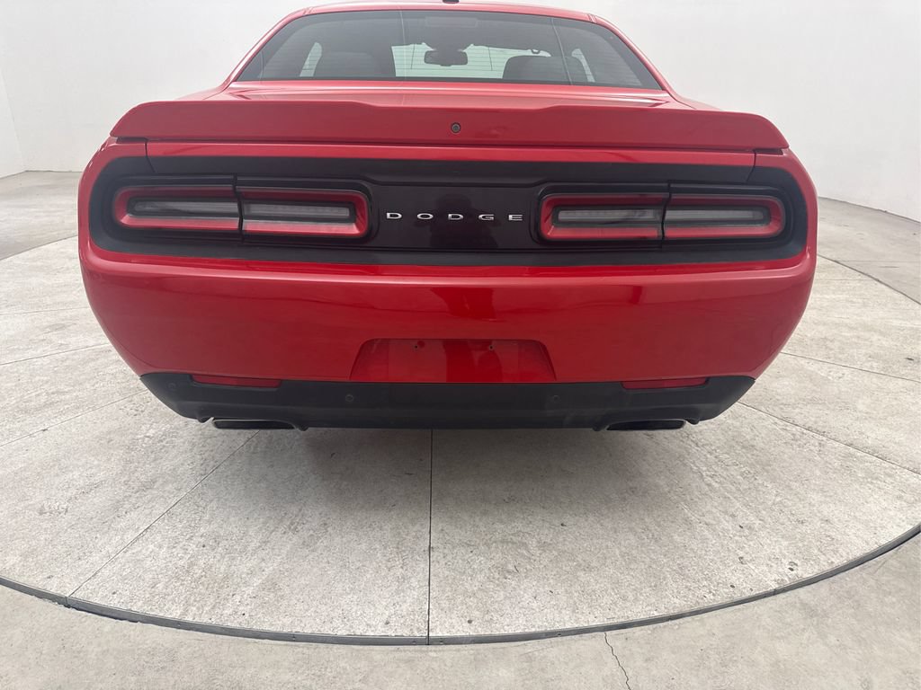 Used 2019 Dodge Challenger R/T RWD image 26