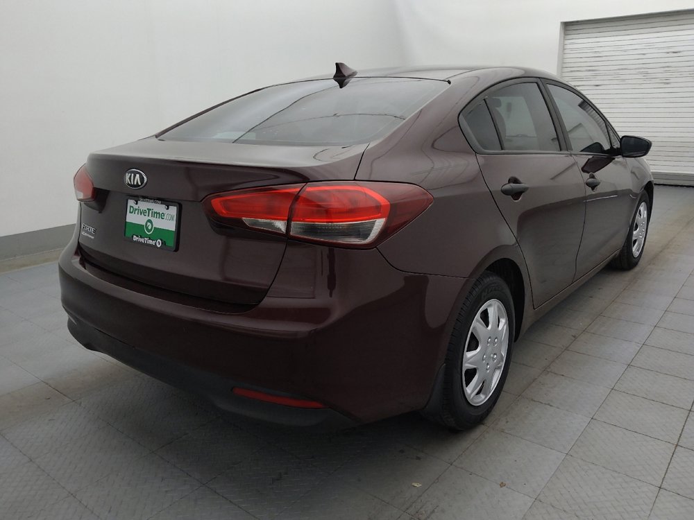 Used 2017 Kia Forte LX w/ LX Popular Package image 9