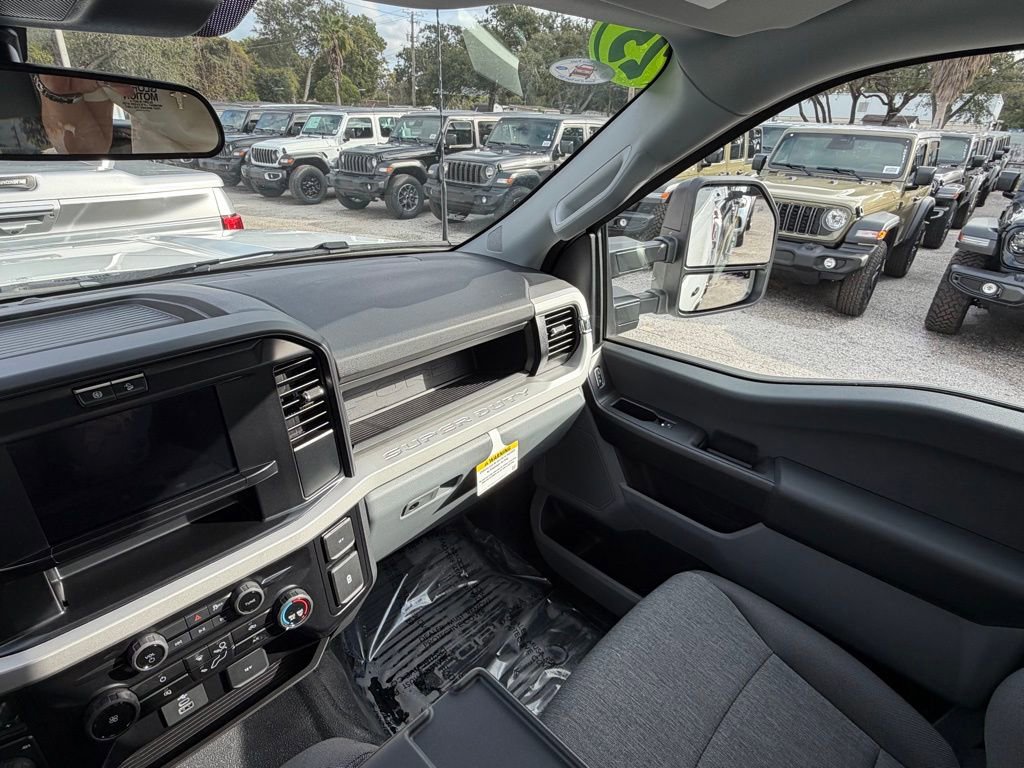 Used 2025 Ford F350 XL w/ XL Driver Assist Package image 30