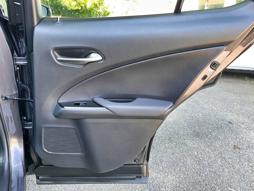 Used 2023 Lexus UX 250h AWD w/ Premium Package image 51