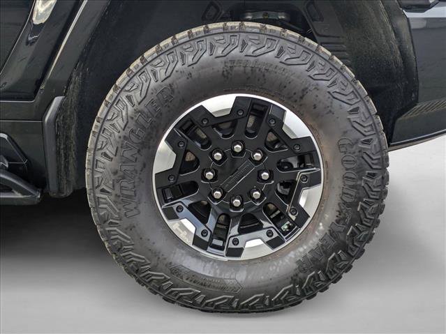 Used 2024 GMC Hummer EV 3X w/ Extreme Off-Road Package image 30