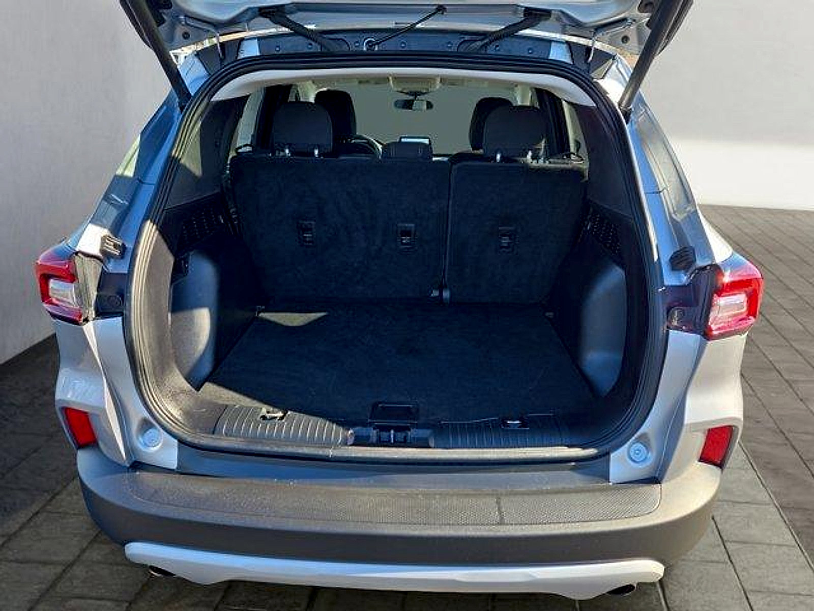Certified 2023 Ford Escape Active AWD/4WD image 25