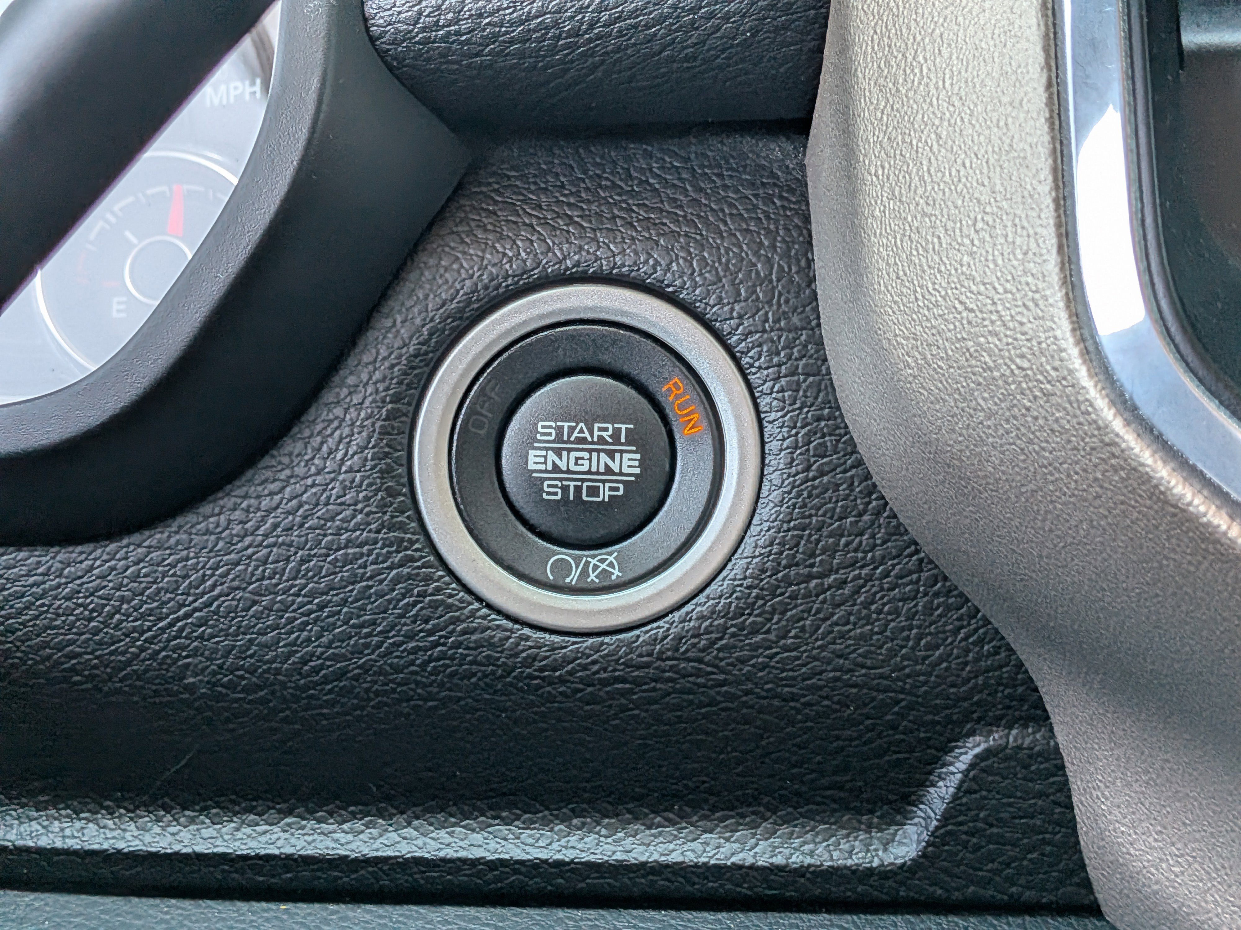 Used 2022 RAM 2500 Laramie AWD/4WD image 29