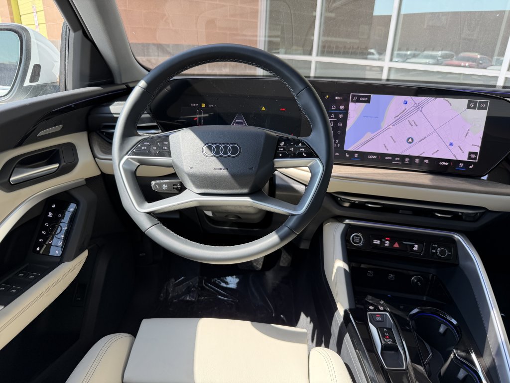 Used 2025 Audi Q5 Premium Plus w/ Premium Plus AWD/4WD image 16