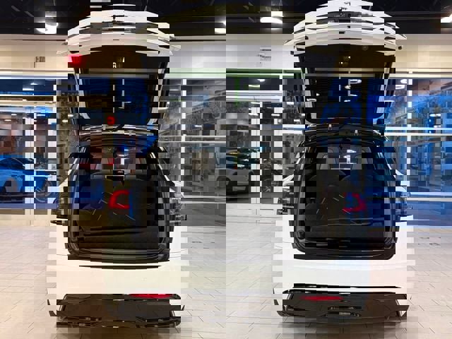 Used 2022 Tesla Model X Plaid image 38