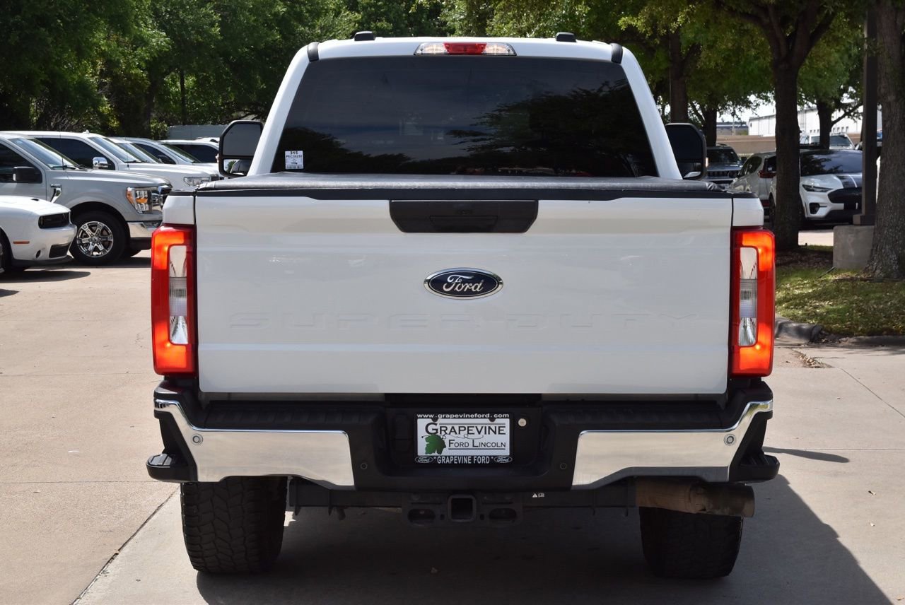 Used 2023 Ford F250 XLT w/ FX4 Off-Road Package image 9