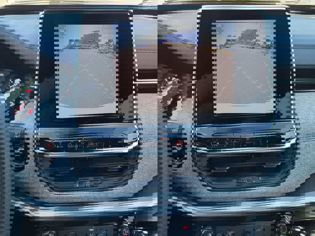 New 2025 Jeep Compass Sport image 17