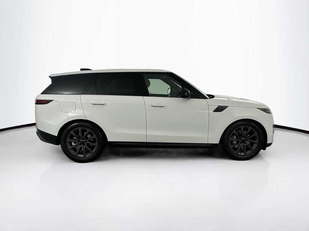 New 2026 Land Rover Range Rover Sport SE AWD/4WD image 4