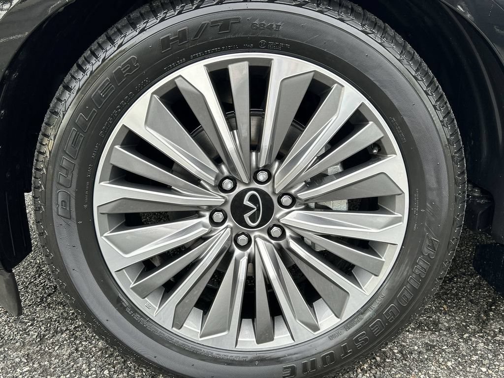 Certified 2025 INFINITI QX80 Sensory AWD/4WD image 10