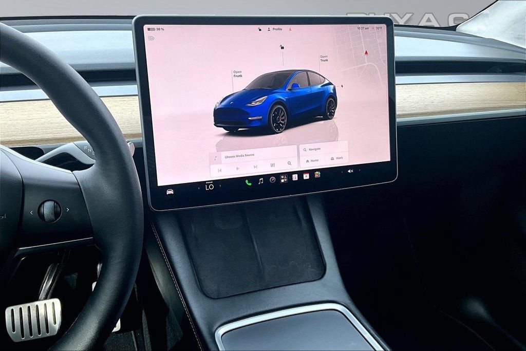 Used 2023 Tesla Model Y Performance AWD/4WD image 6