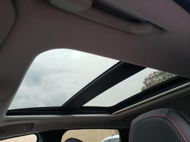 New 2026 Nissan Kicks SR w/ SR Premium Package image 18