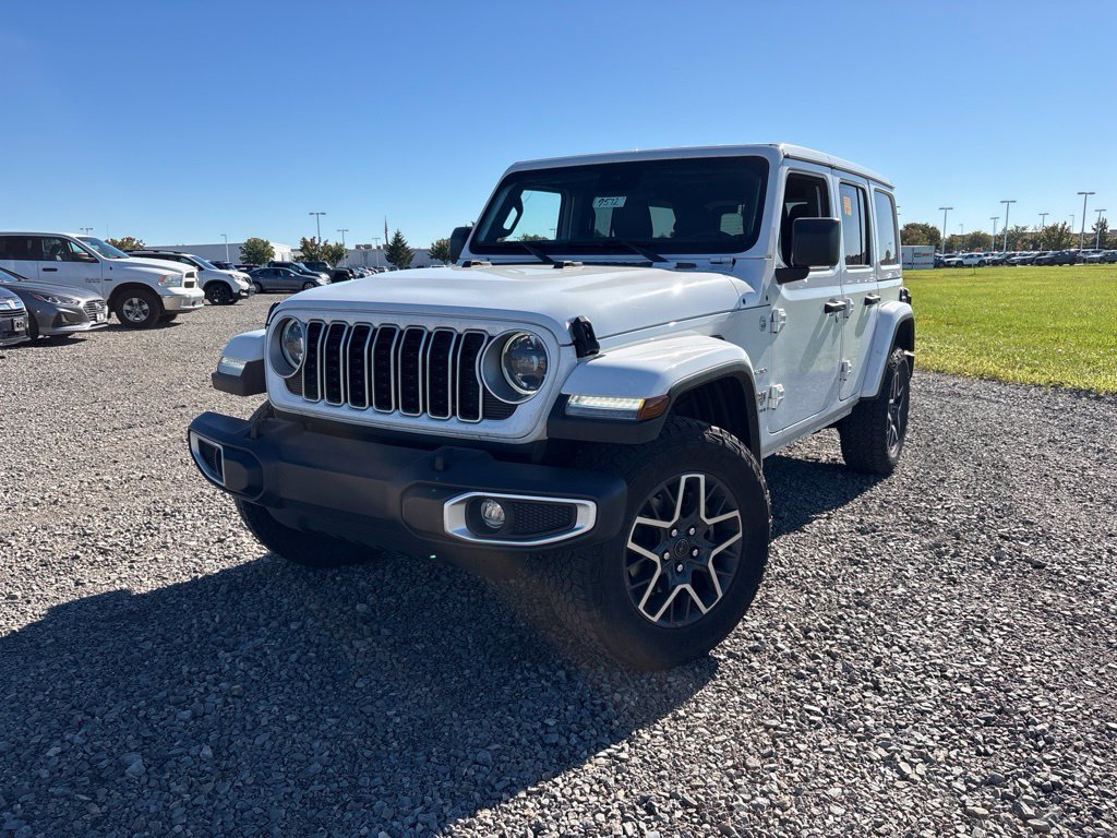 Used 2024 Jeep Wrangler Unlimited Sahara AWD/4WD image 1