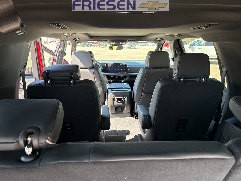 New 2026 Chevrolet Suburban Premier w/ Sun And Tow Package AWD/4WD image 13
