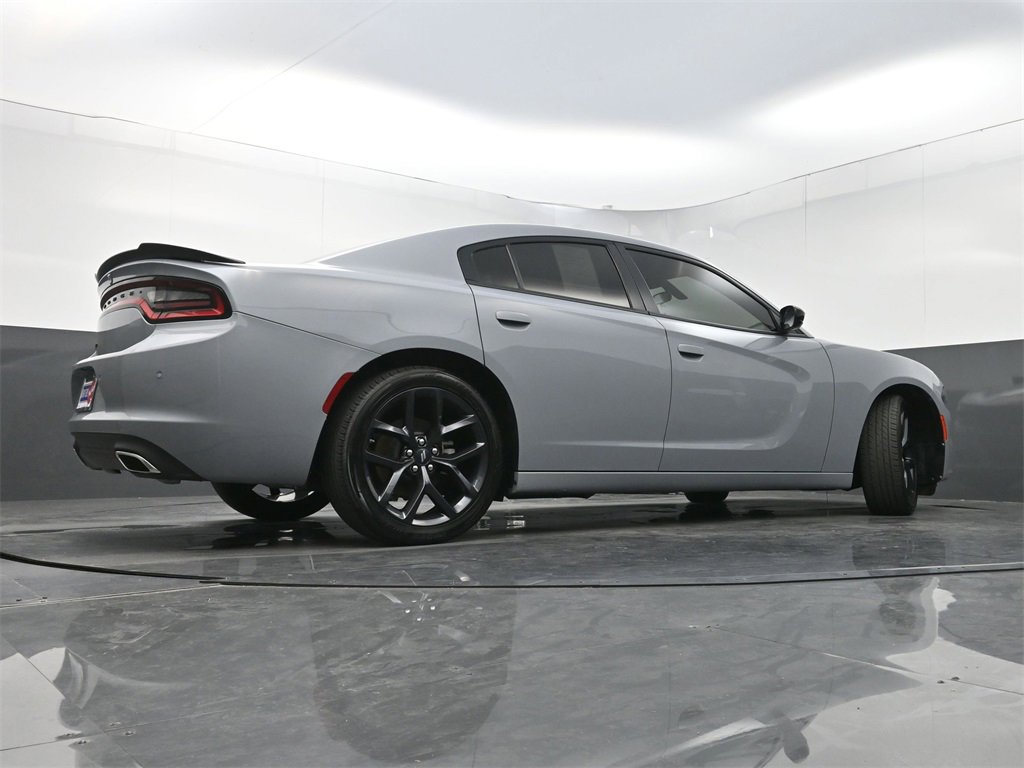 Used 2022 Dodge Charger SXT w/ Driver Convenience Group image 31