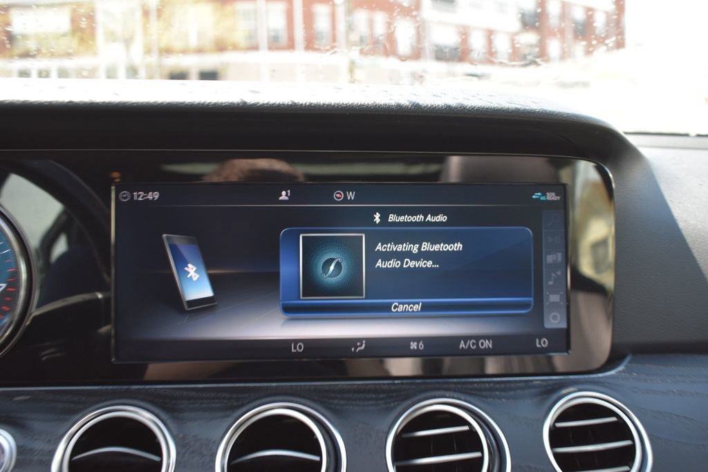 Used 2019 Mercedes-Benz E 300 4MATIC image 16