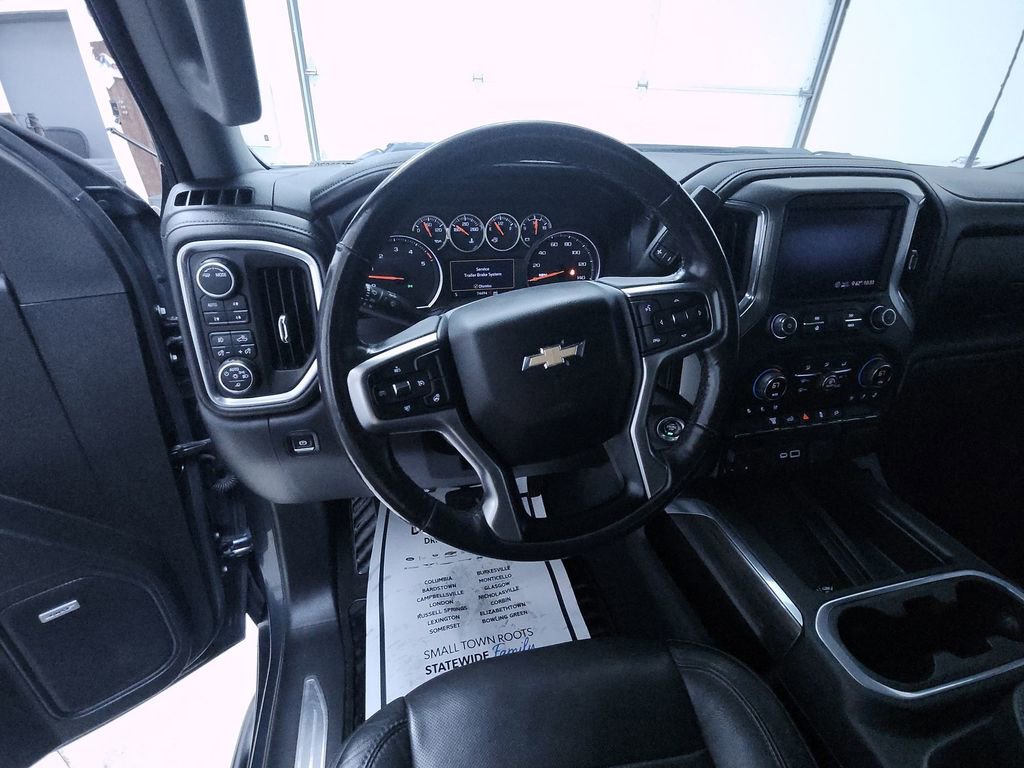 Used 2020 Chevrolet Silverado 2500 LTZ w/ LTZ Convenience Package image 14