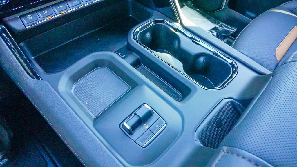 New 2026 GMC Sierra 2500 AT4 w/ AT4 Premium Plus Package image 30