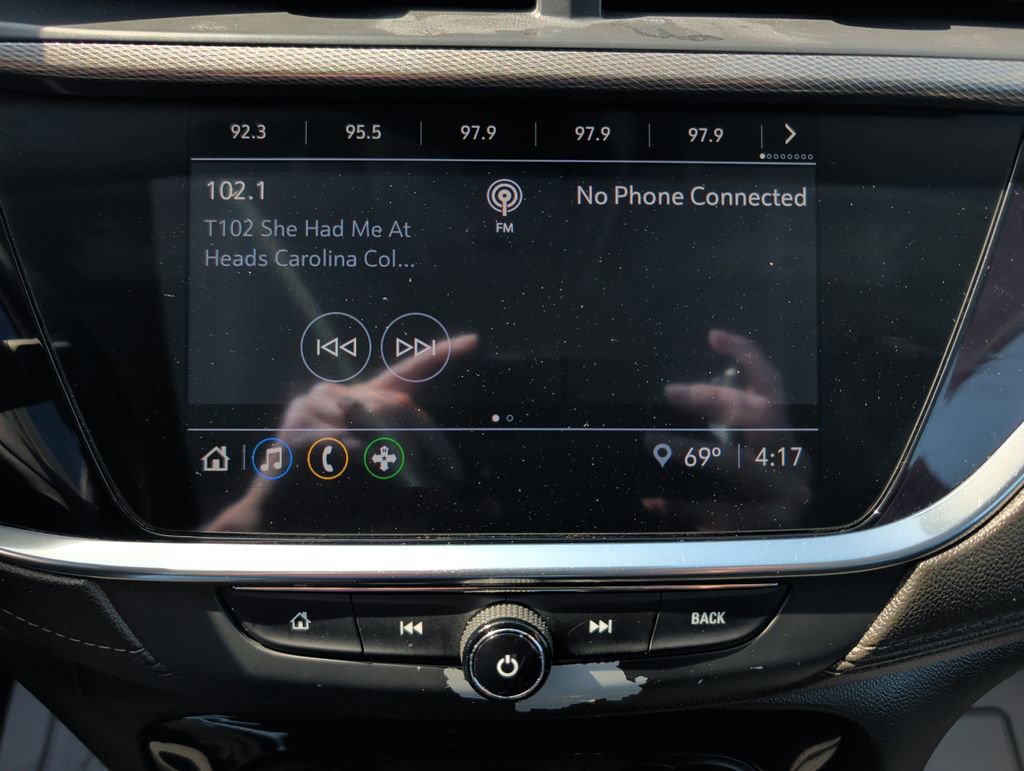Used 2021 Buick Encore GX Preferred w/ Cold Weather Comfort Package AWD/4WD image 13