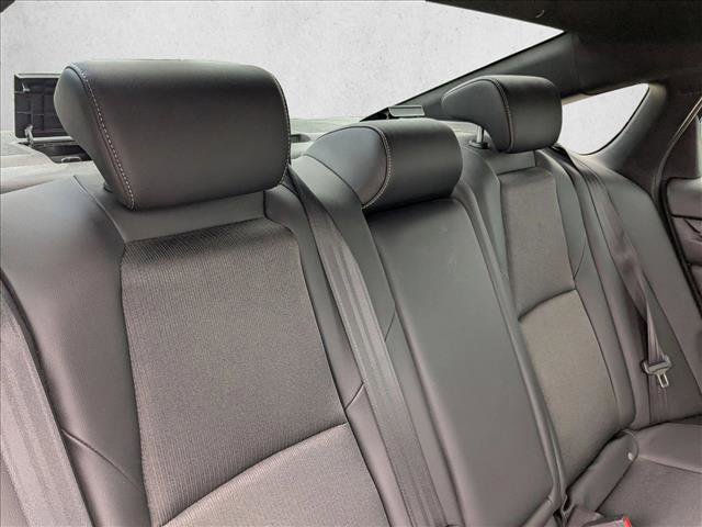 Used 2022 Honda Accord Sport image 17