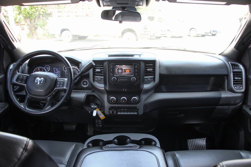 Used 2021 RAM 5500 Tradesman w/ Chrome Appearance Group image 26