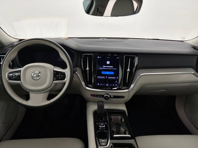 Used 2023 Volvo S60 T8 Plus image 20